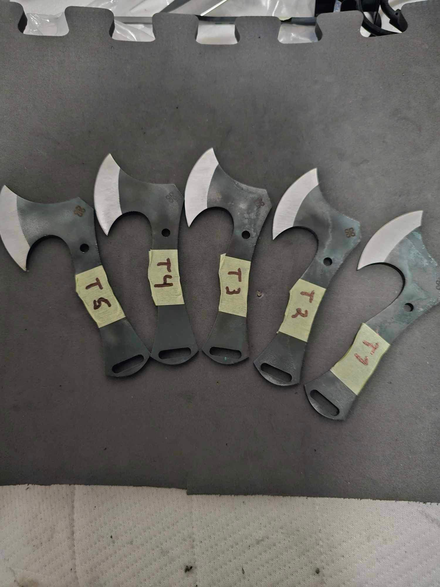Tomahawk Pocket Ax AEB-L Clover Blades