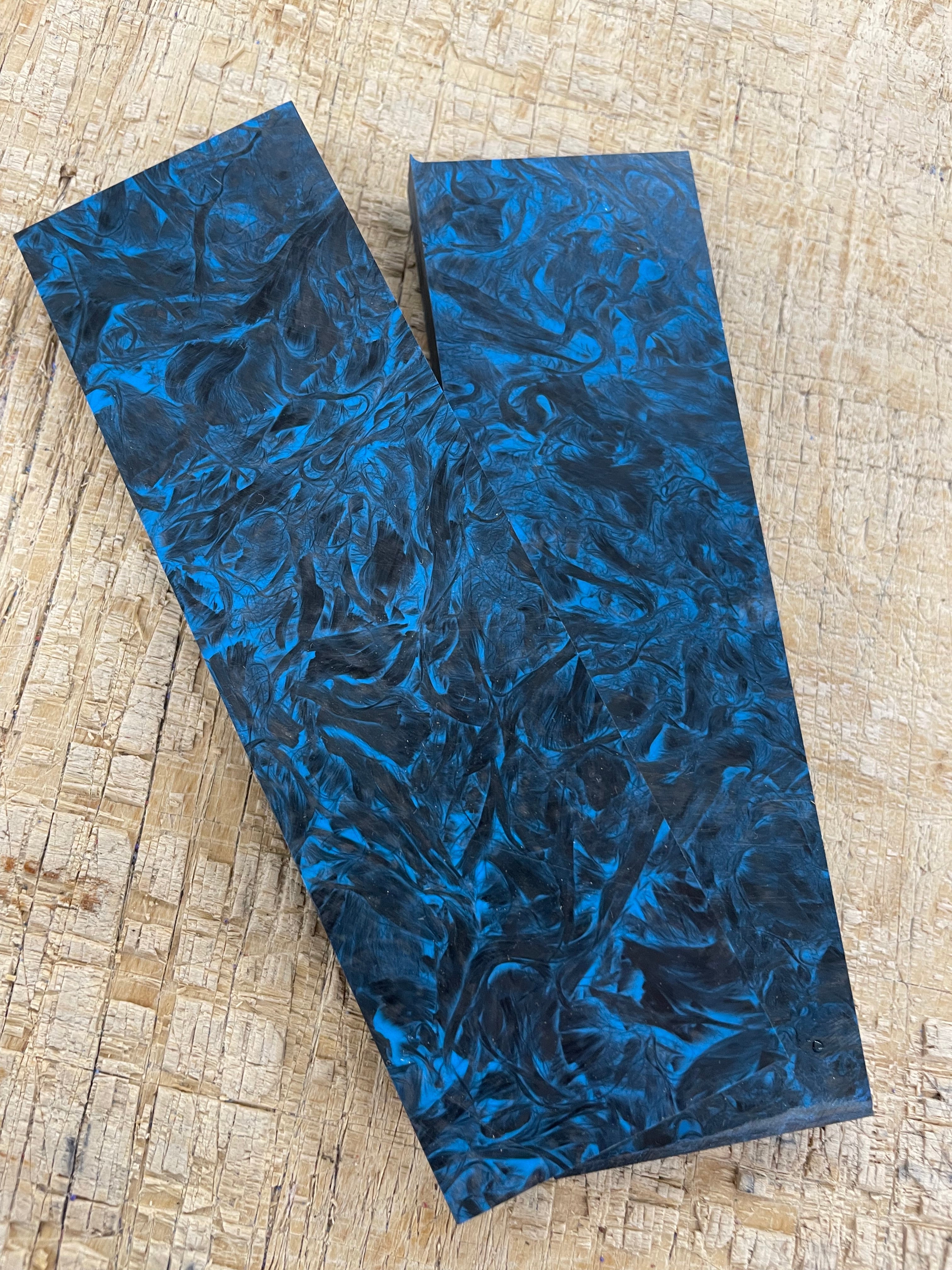 Marble carbon fiber