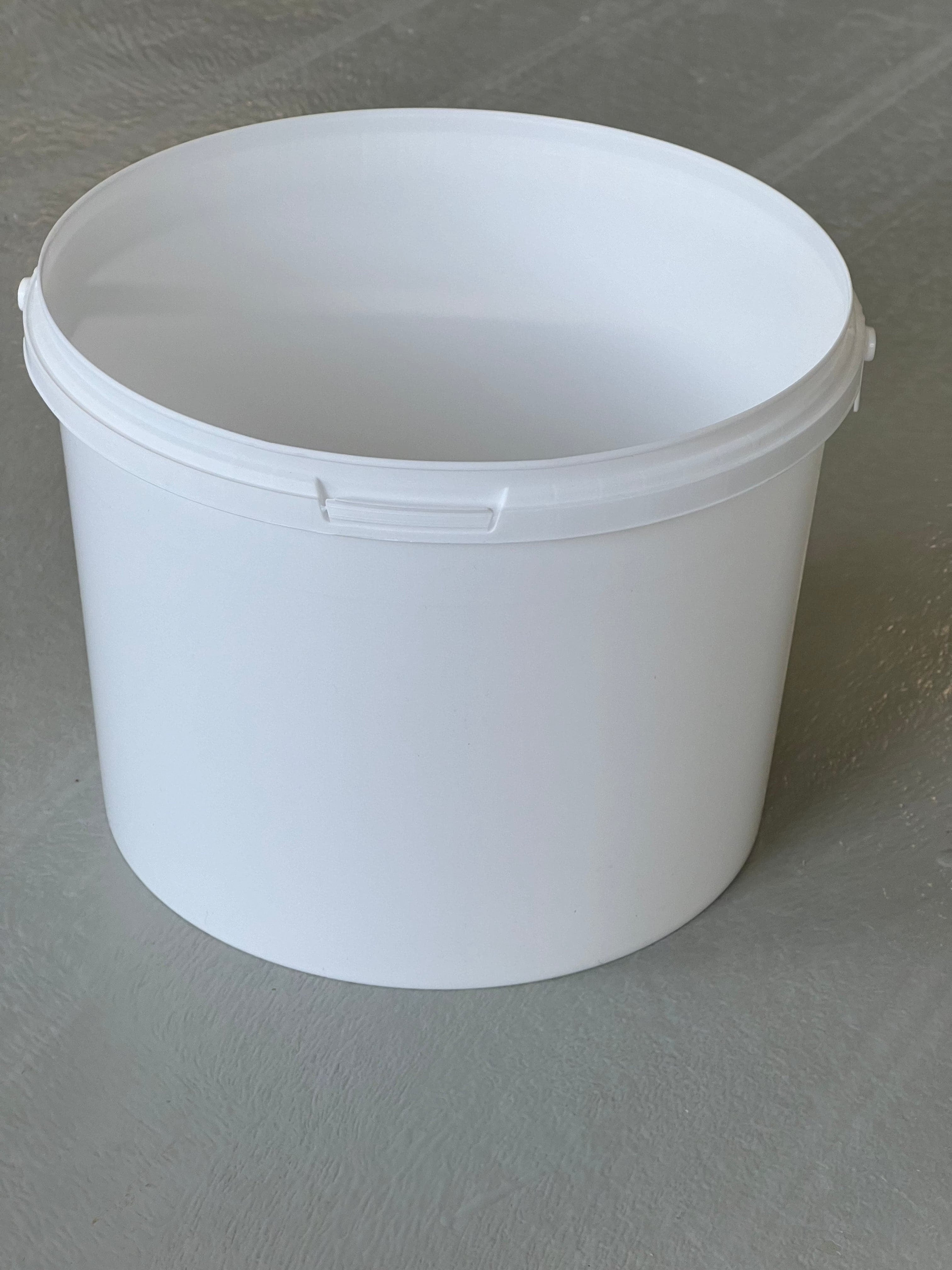 Equipment for epoxy casting