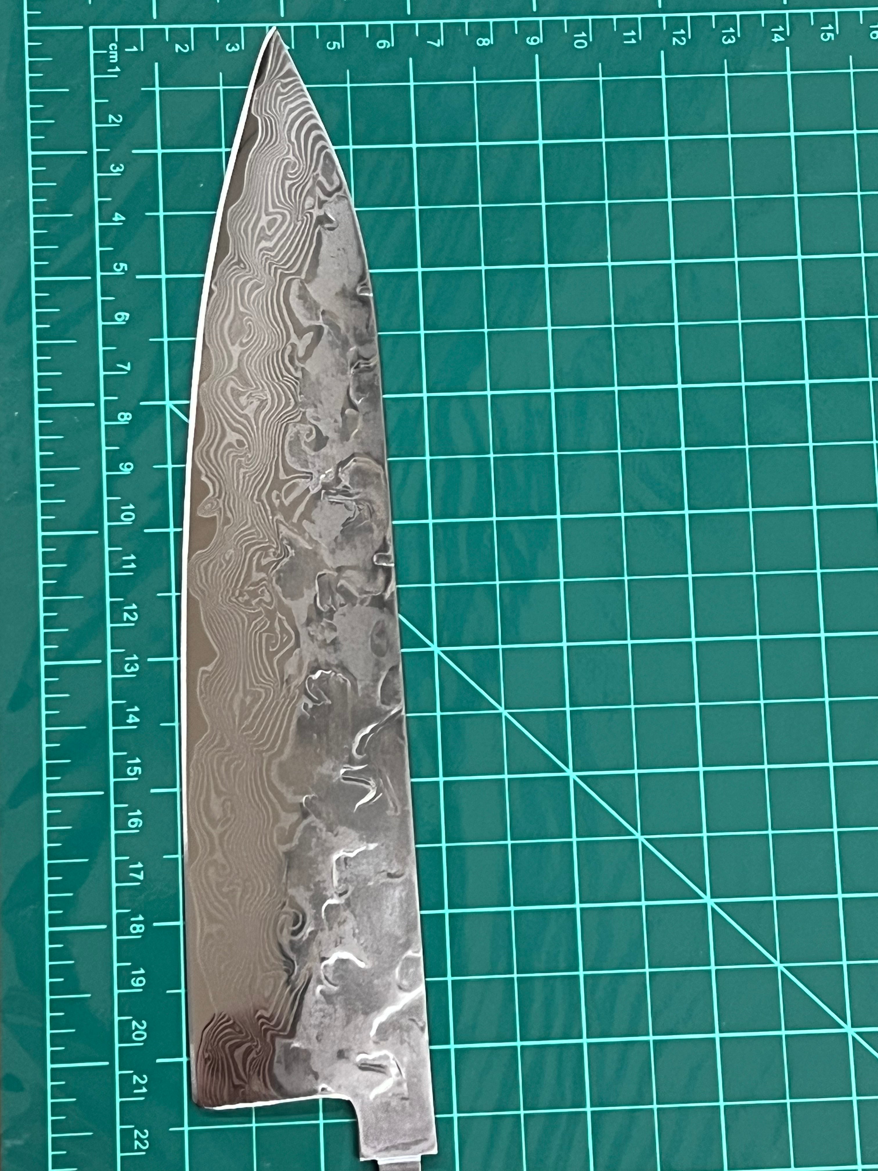 107mm Kitchen knife - VG10 Damask