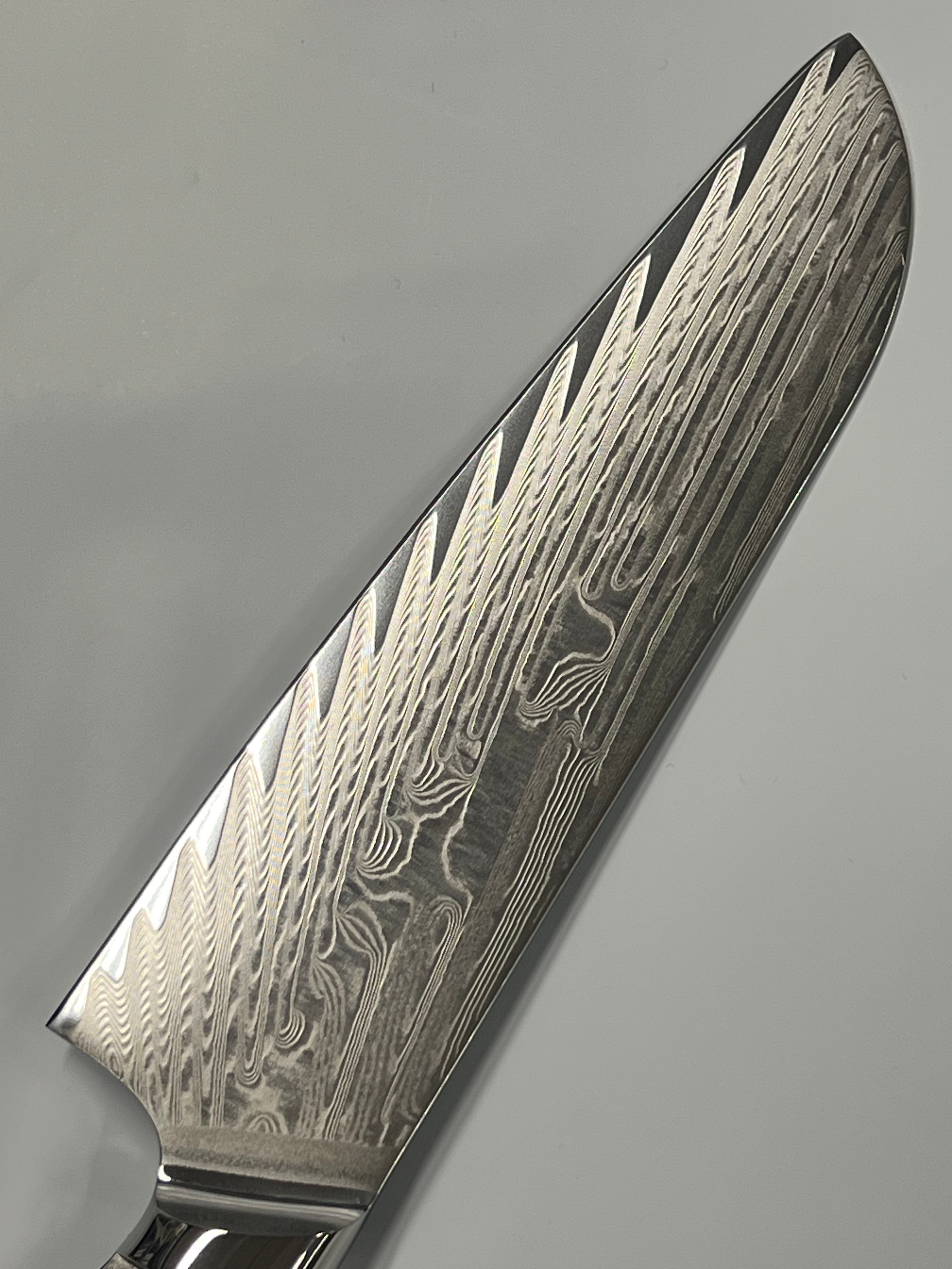 Santoku - VG10 Damask Chef's knife 8" full tang with sockets
