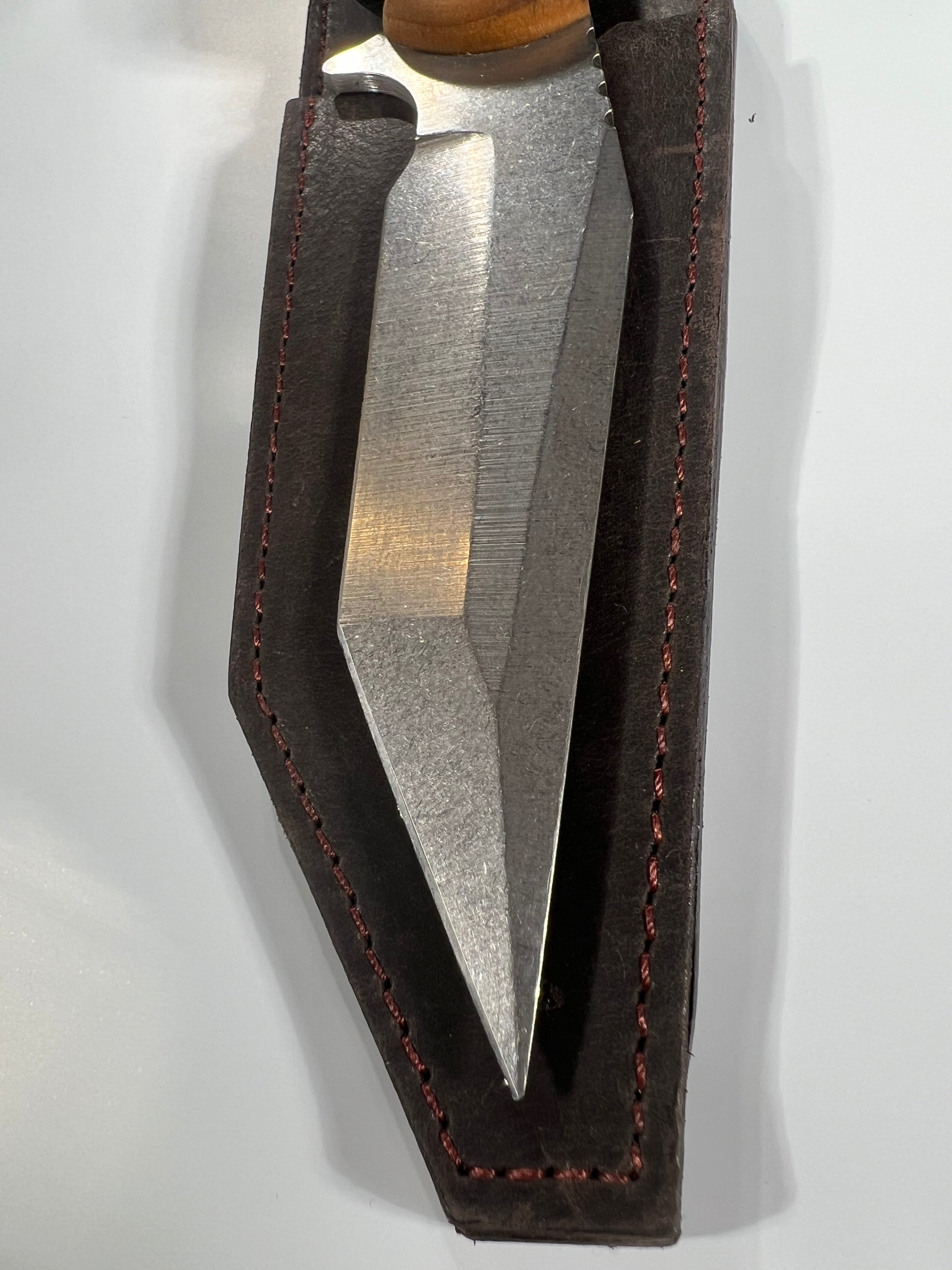 Ukrainian Camping Karambit CGK1 with leather sheath