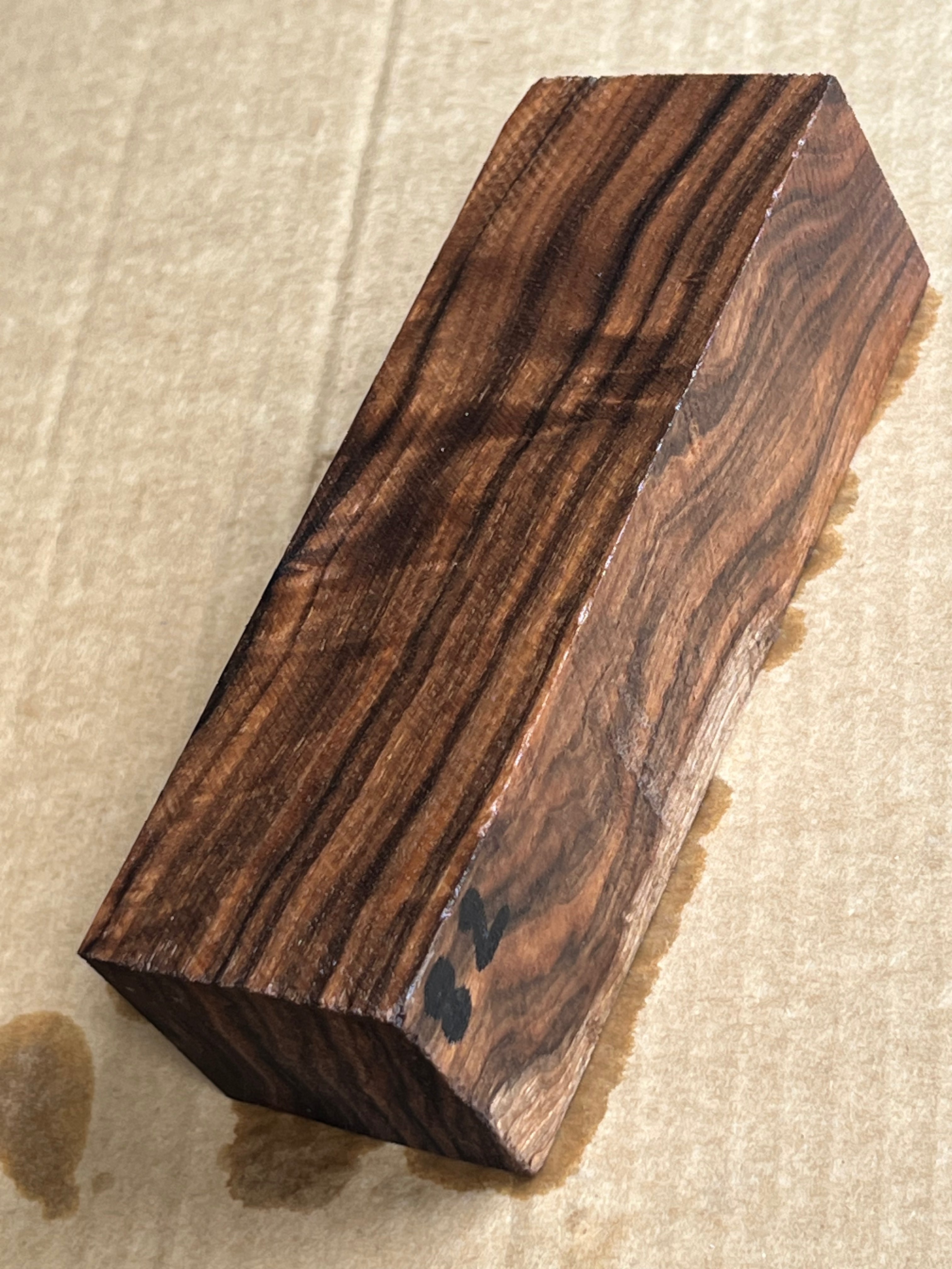 Premium Walnut No. 82
