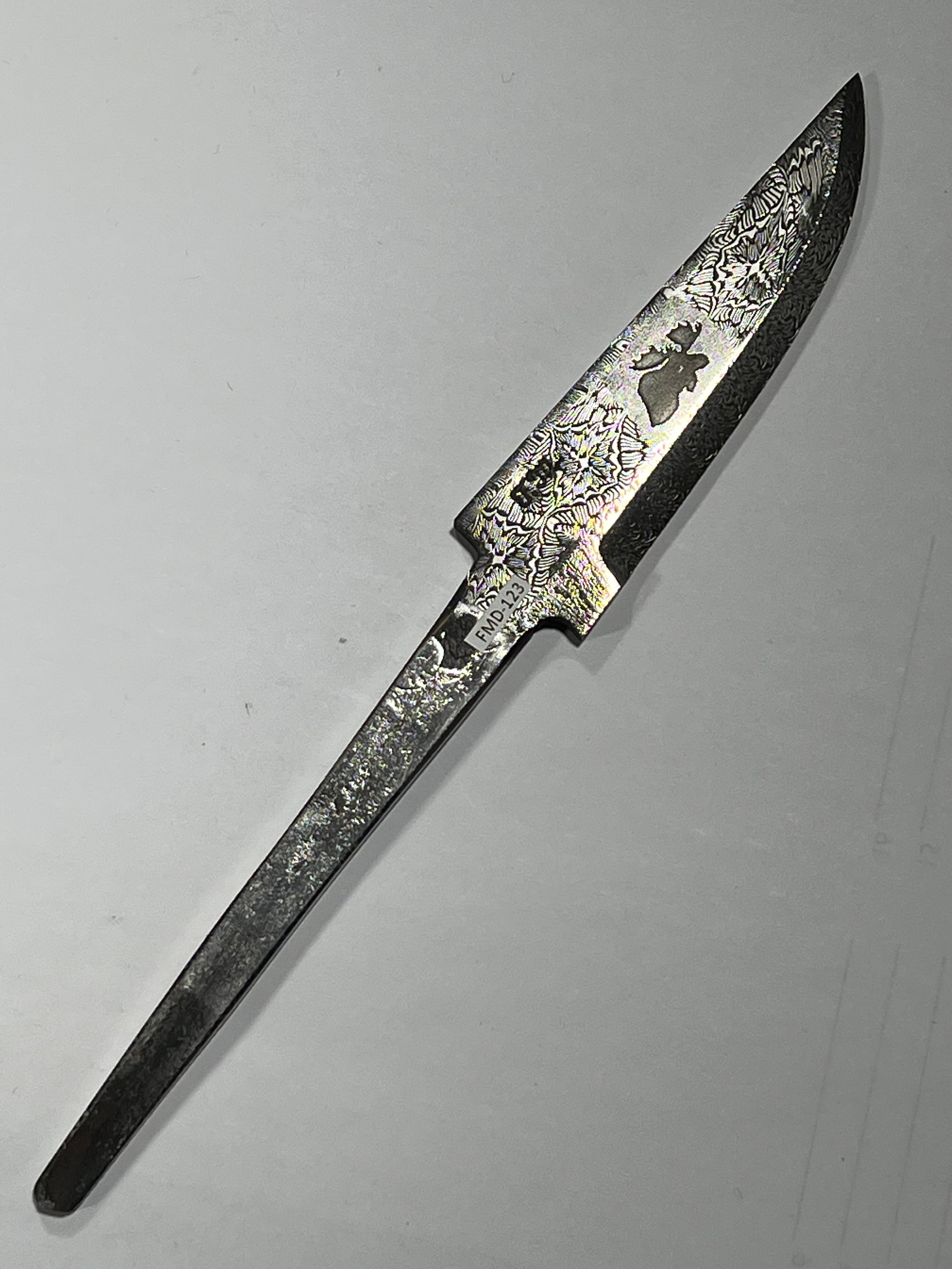 Frode Misund Damask Leaf