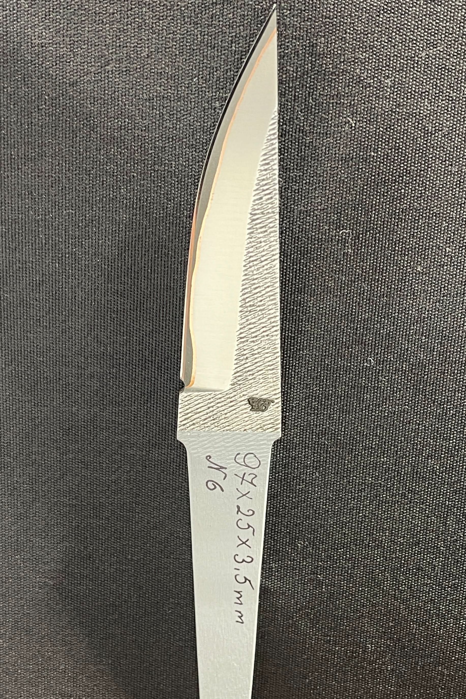 Hand-forged laminated knife blade - Copper San Mai - Vladyslav Chulan VCSM No. 6