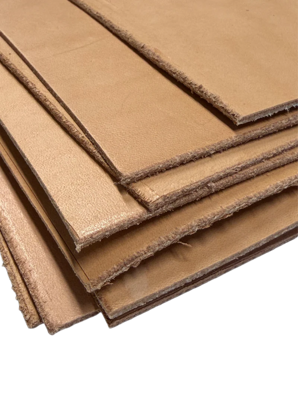 Leather for making knife sheaths: Raw edge, sheath leather and strap/suspension leather