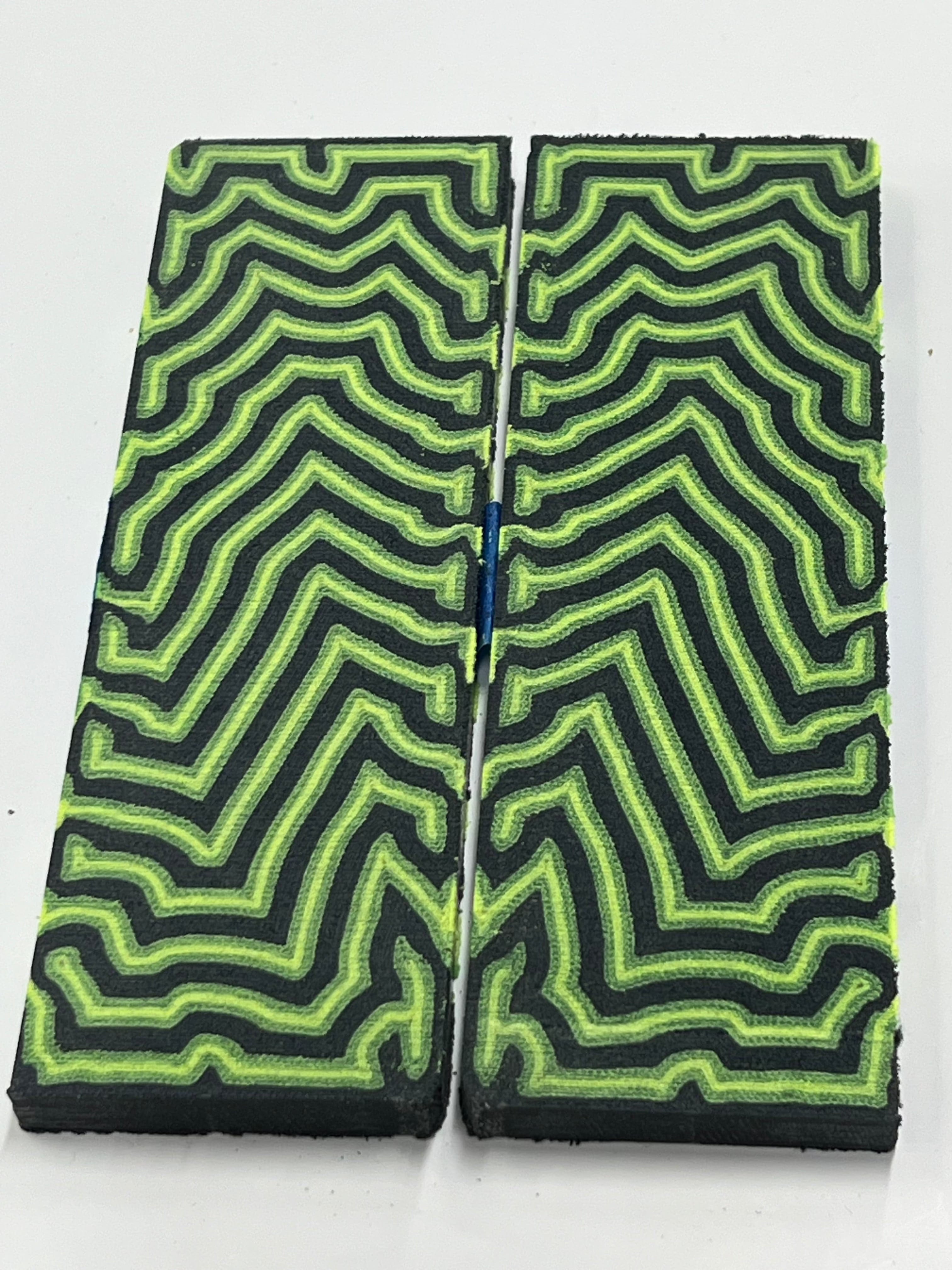 Micarta Toxic (set of 2 sheets)