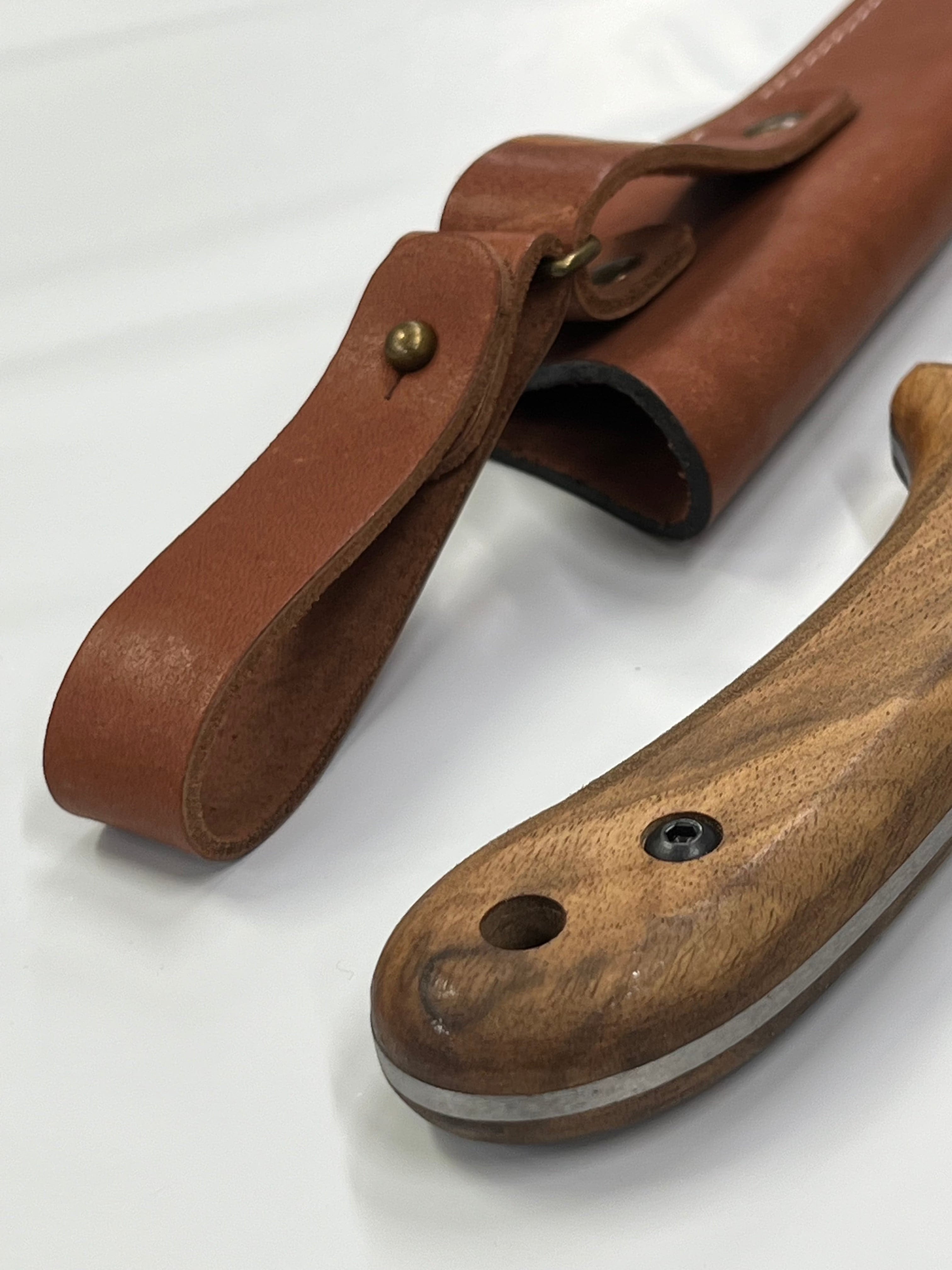 BSH2 Glacier Bushcraft knife with sheath