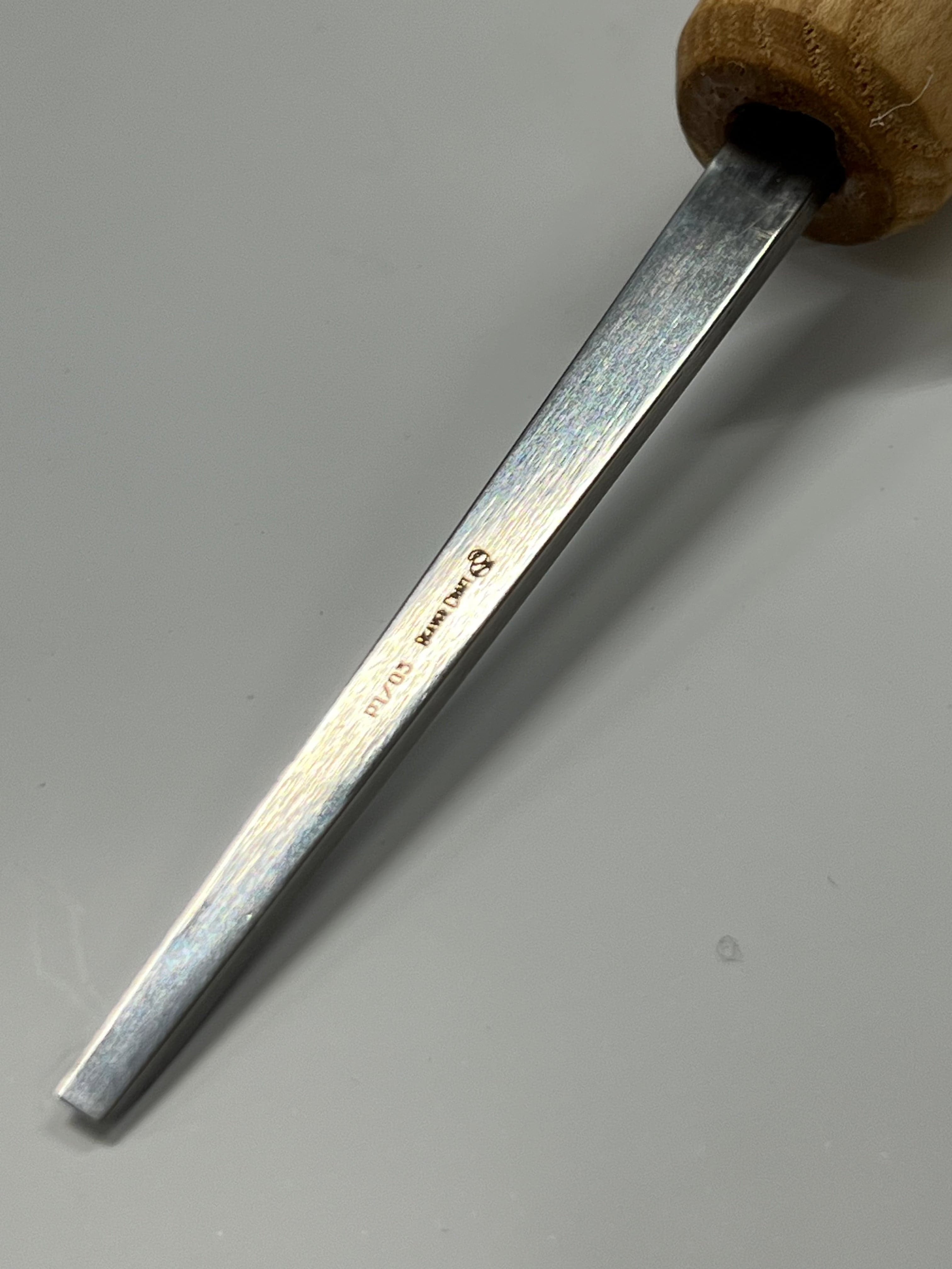 Wood carving iron 75x3mm straight flat chisel P1/03 w/ball handle