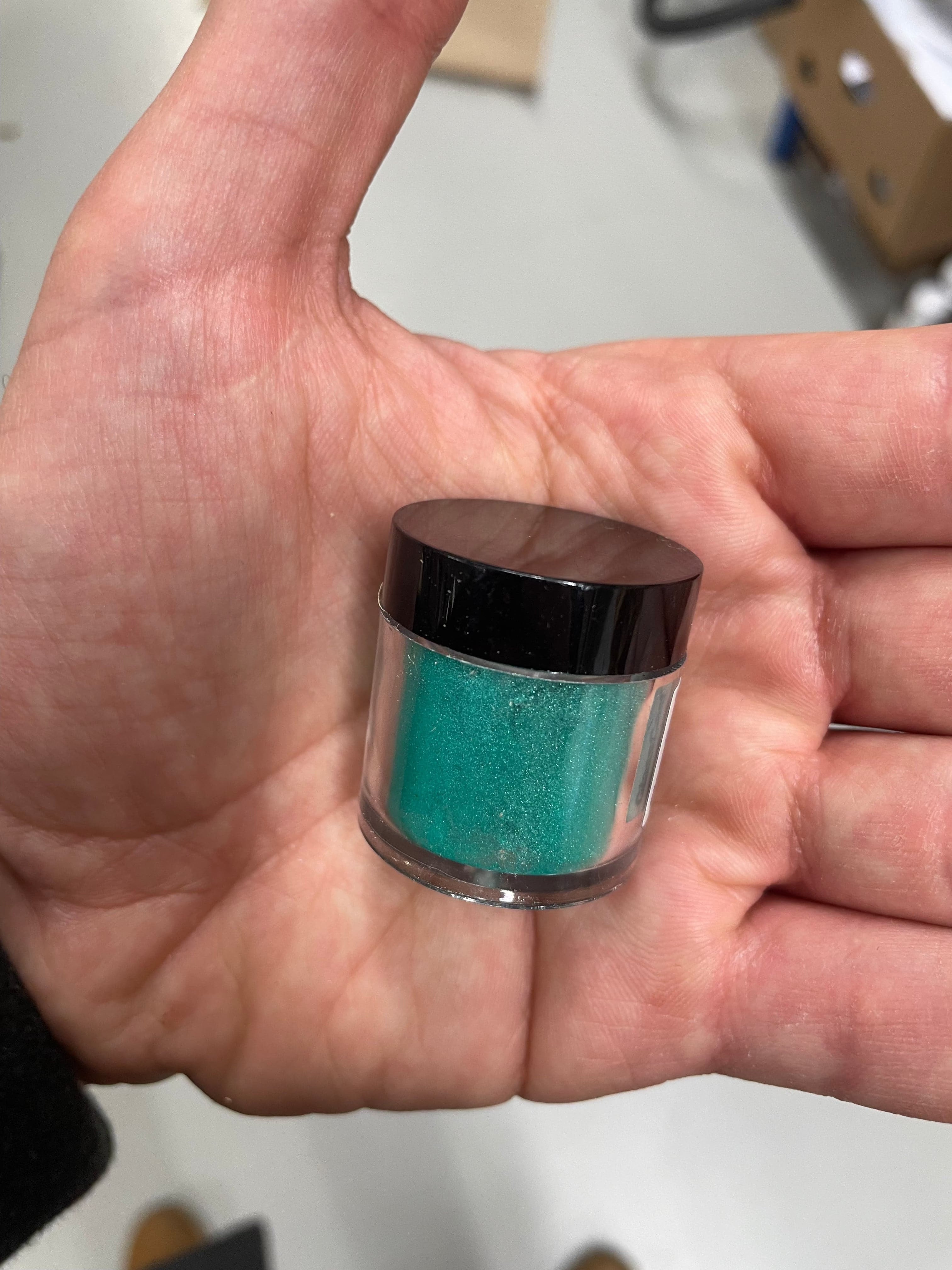 Shimr - Powder color for epoxy