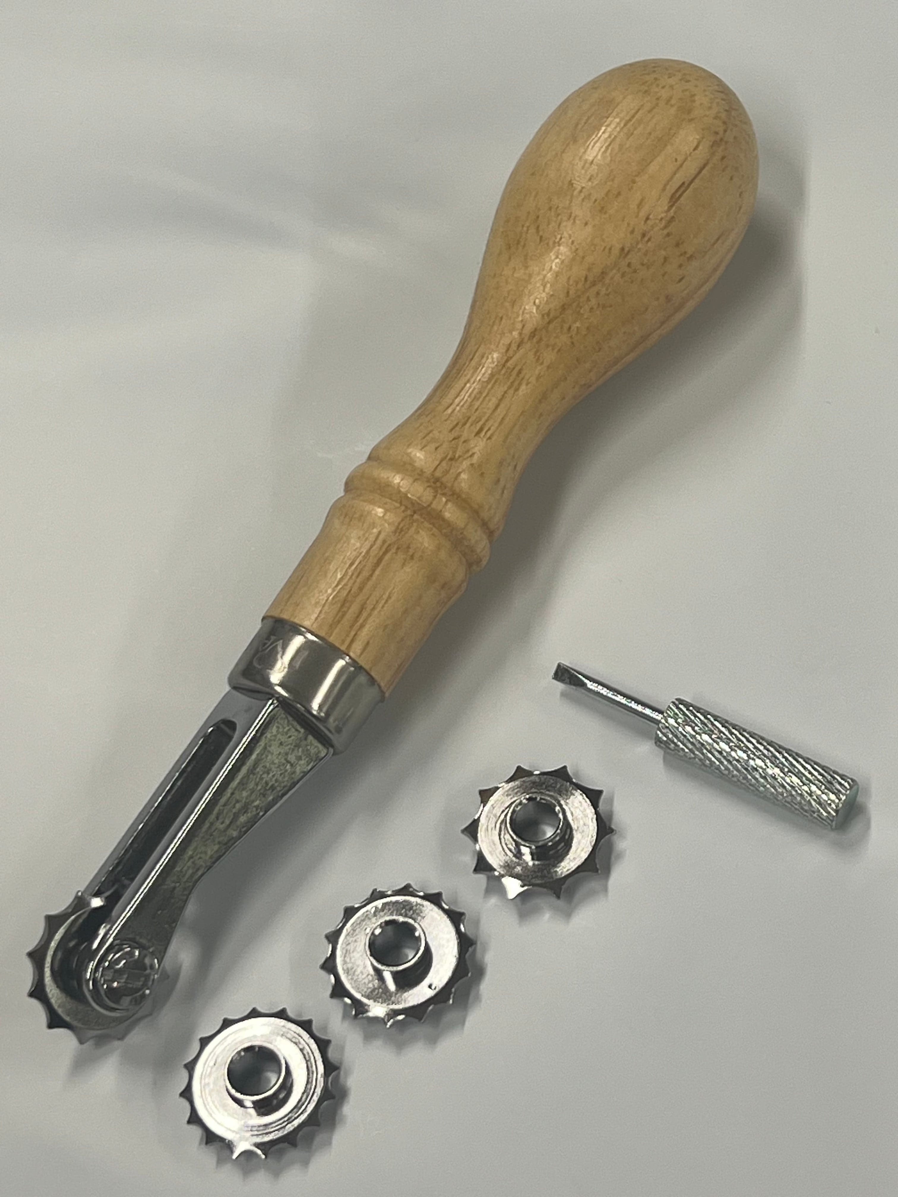 4-in-1 Marking wheel for leather stitching