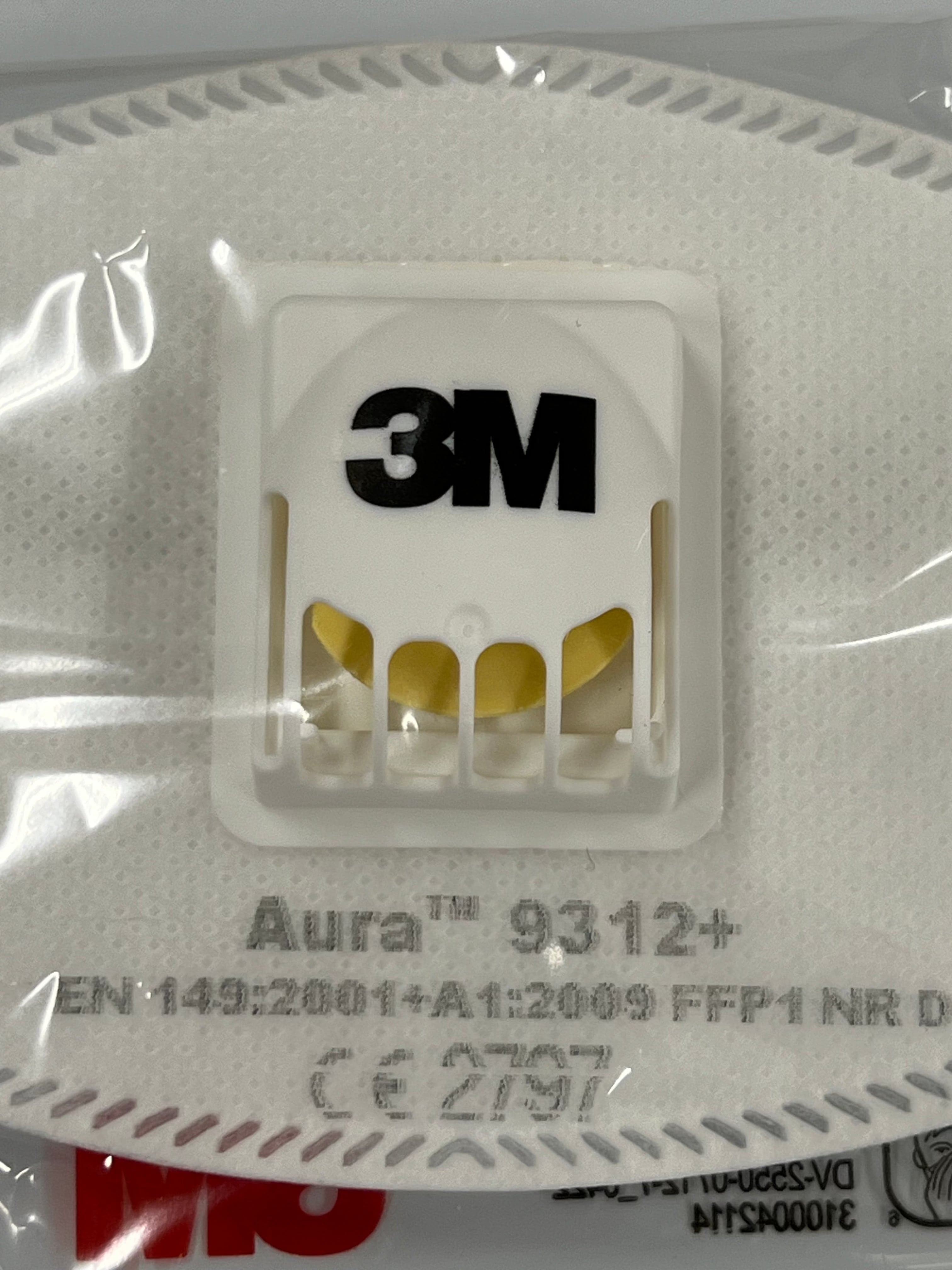 3M Aura Particulate dust masks with valve