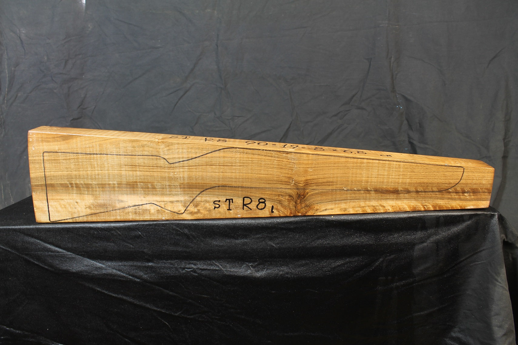 Rifle Stock Blank Turkish Walnut Standard STR08