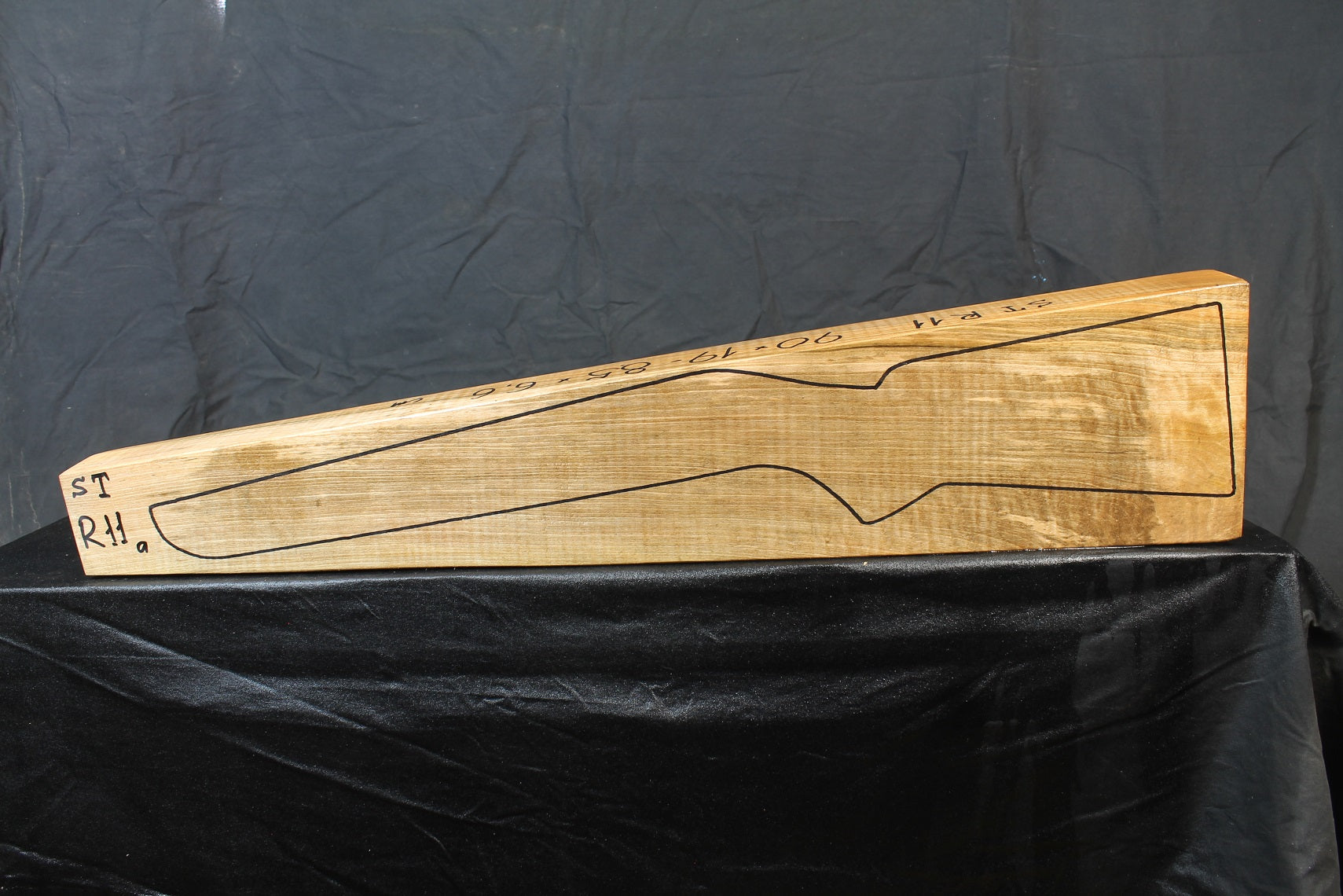 Rifle Stock Blank Turkish Walnut Standard STR11