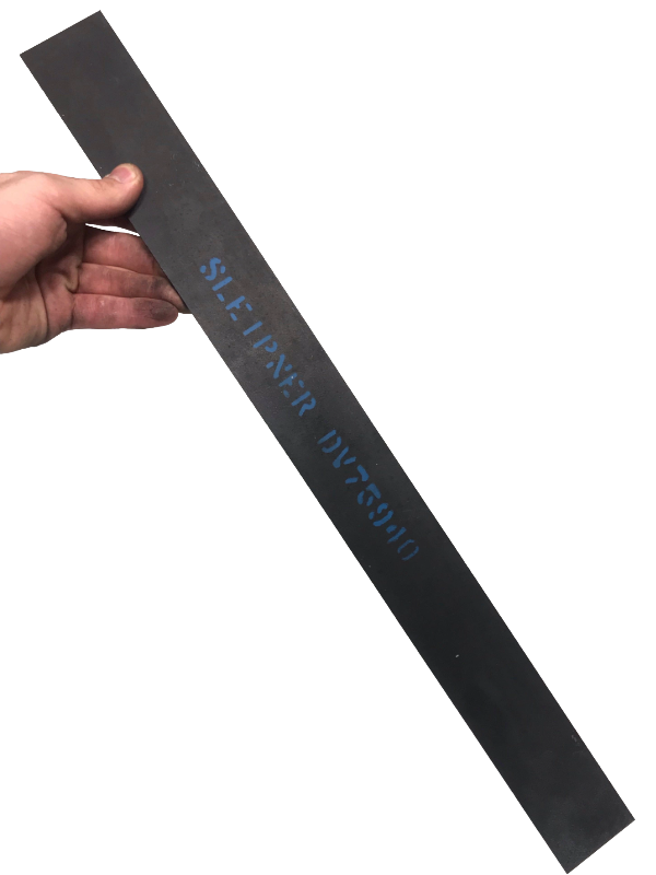 Sharpens rust-resistant knife steel
