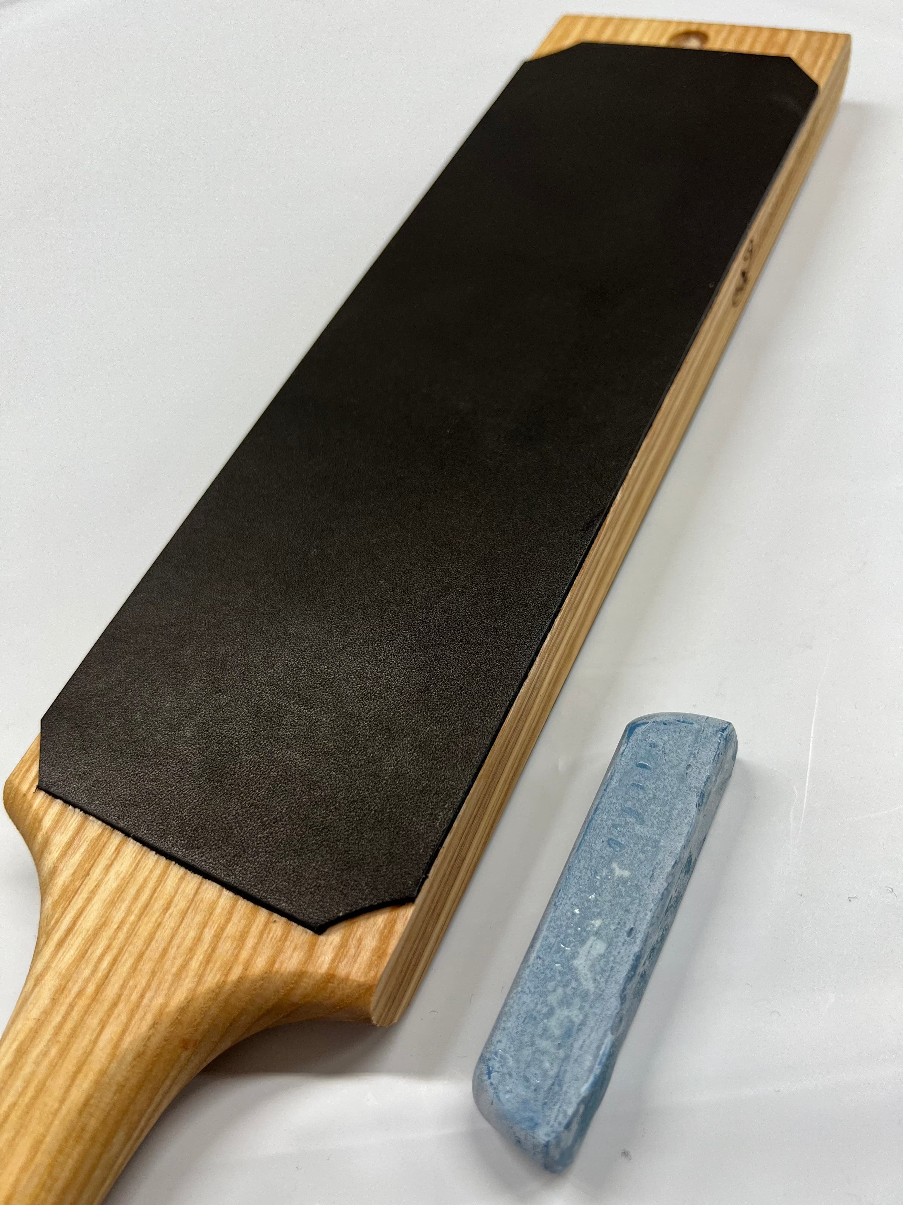 Double-sided leather strap 230x80 on ash wood including sanding paste LS1P1 
