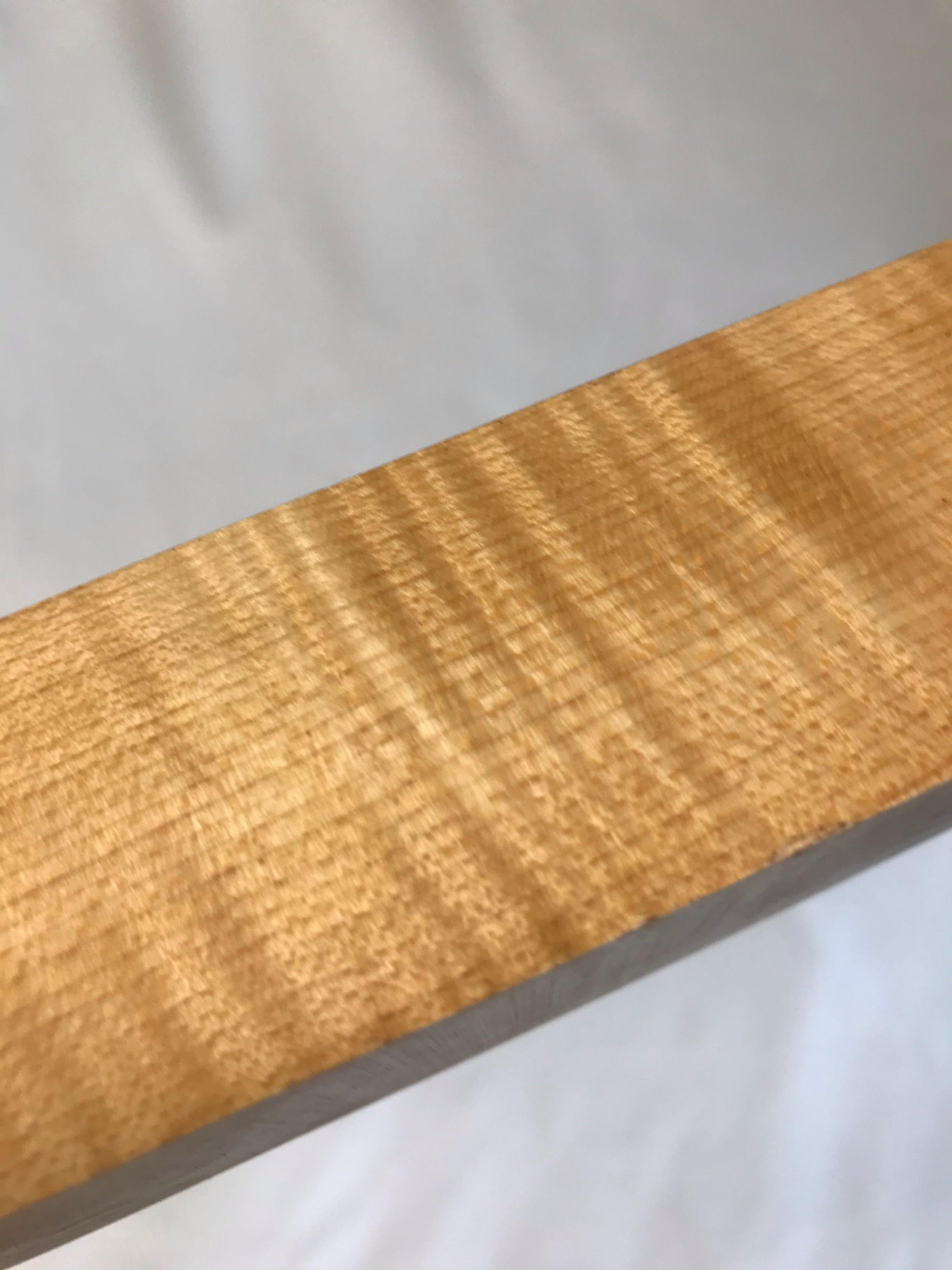 Flame maple 45cm Shaft subject