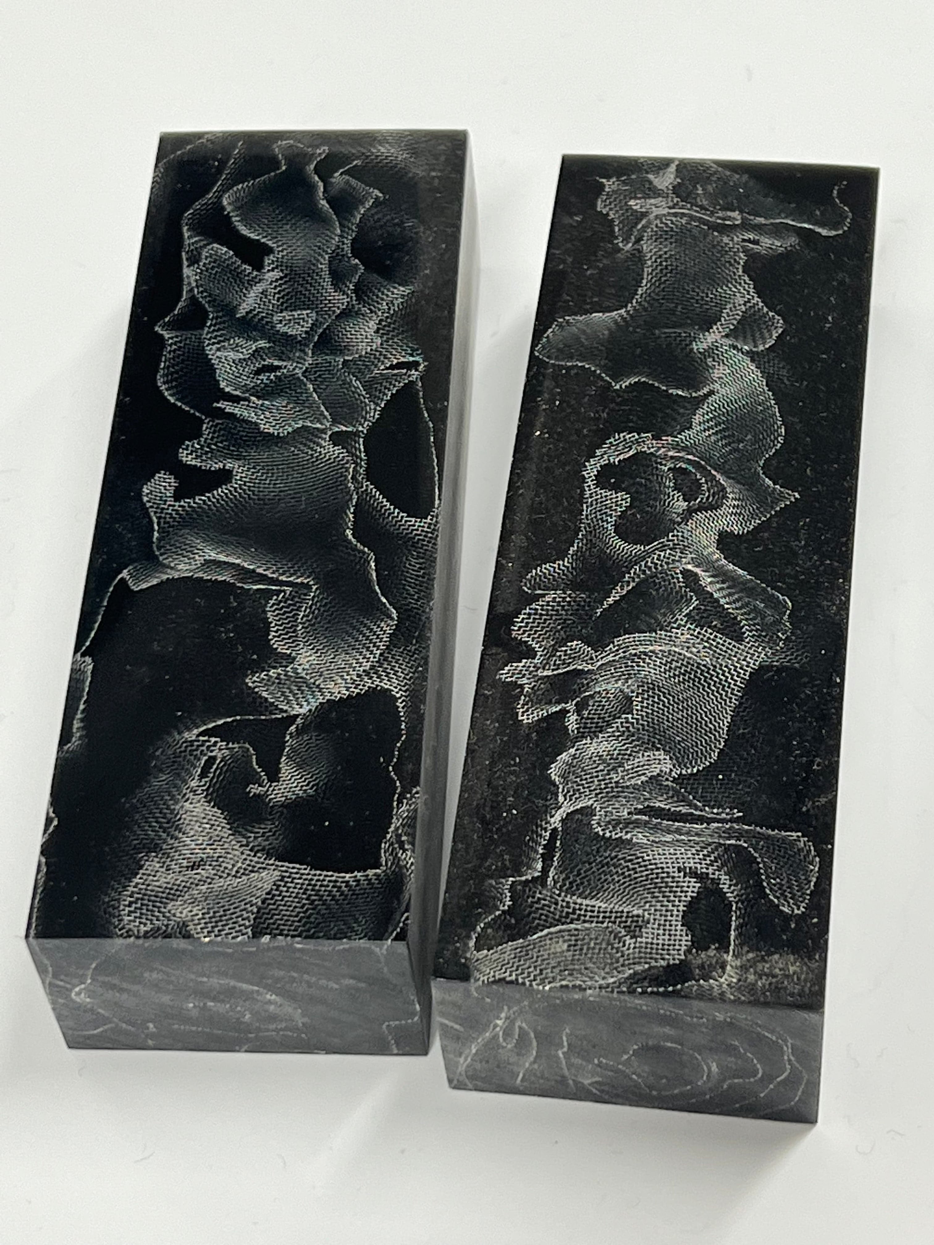 Alume Waves - Black